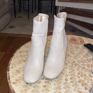 White bootie, express